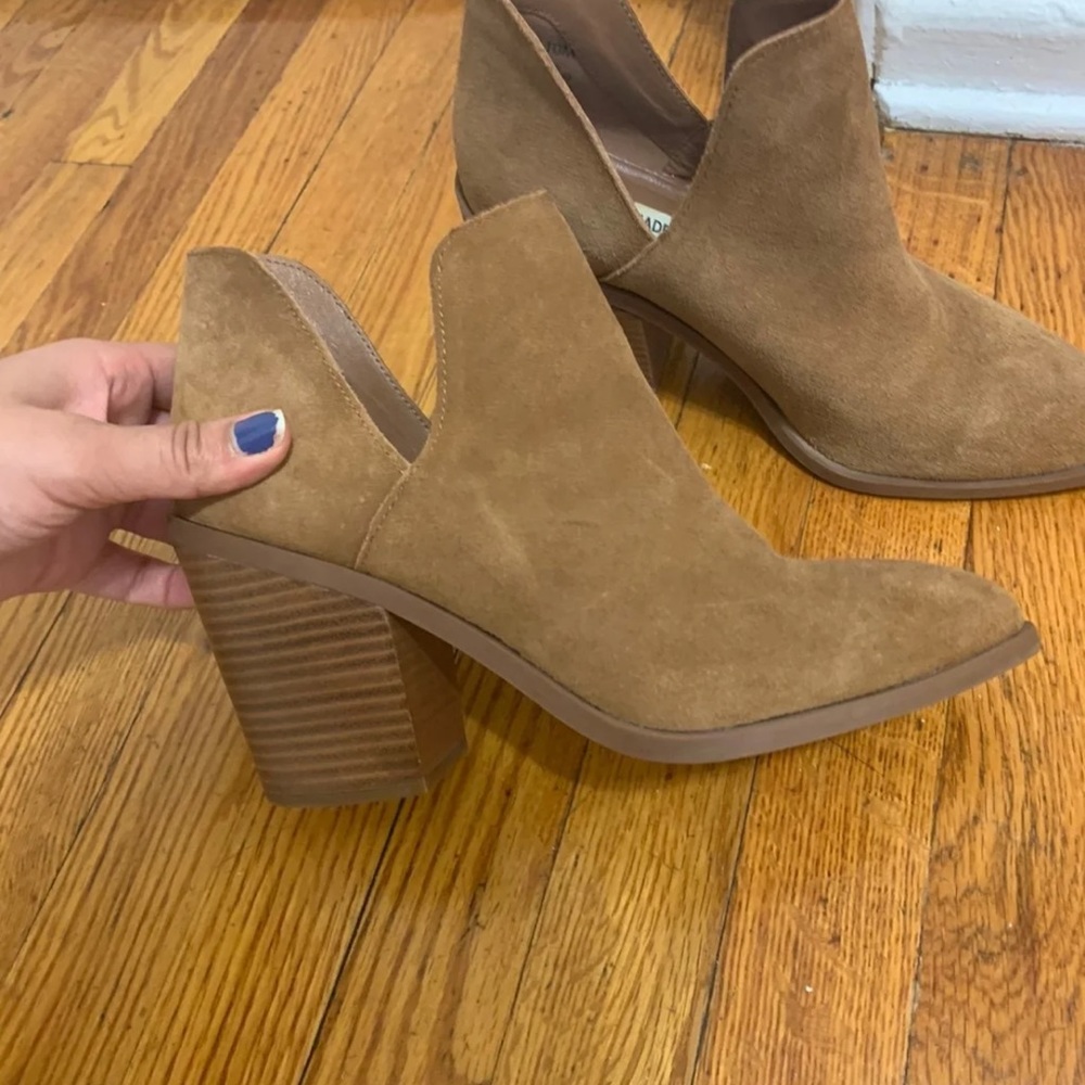 Steve Madden Bootie - Picture 2 of 2